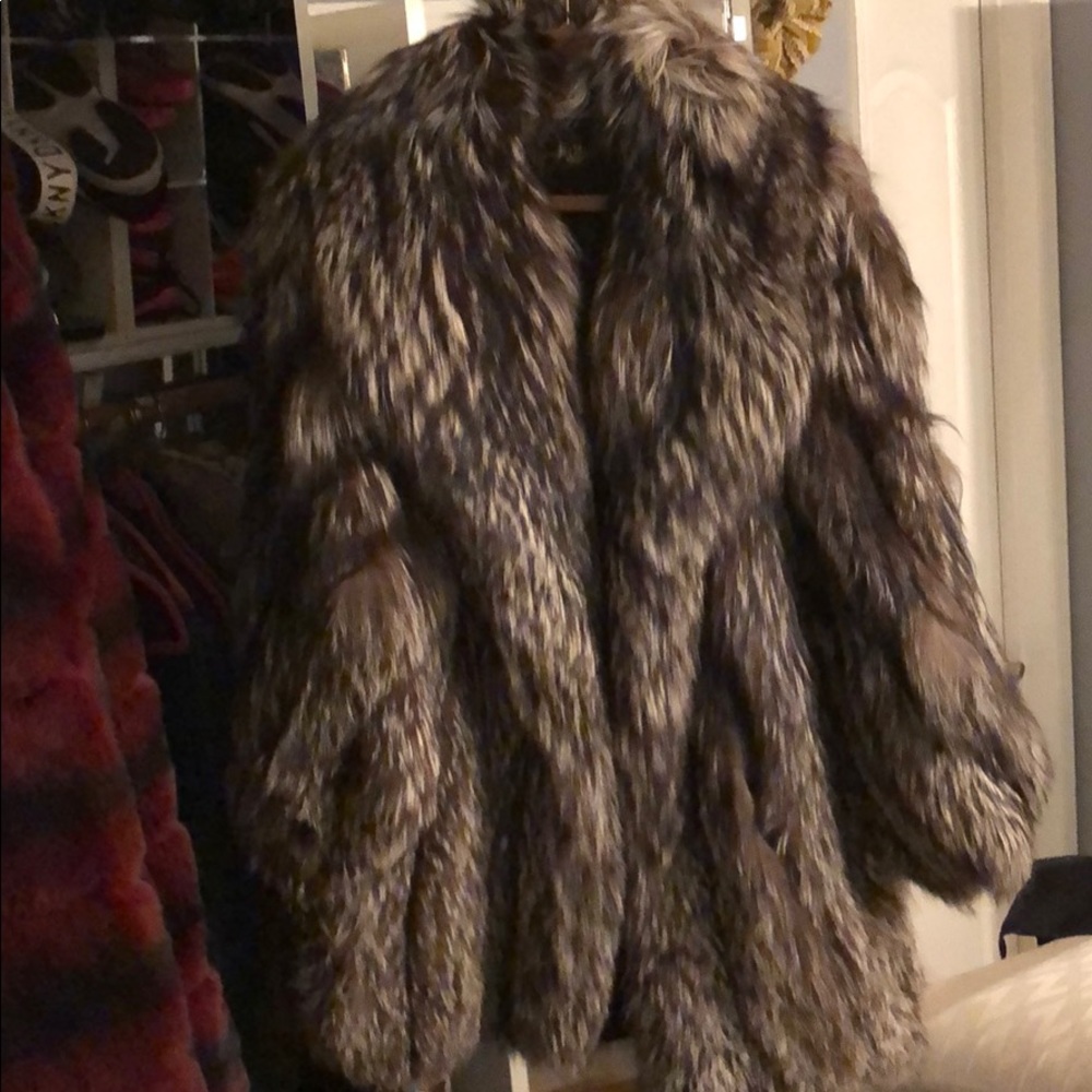 Silver fox stroller